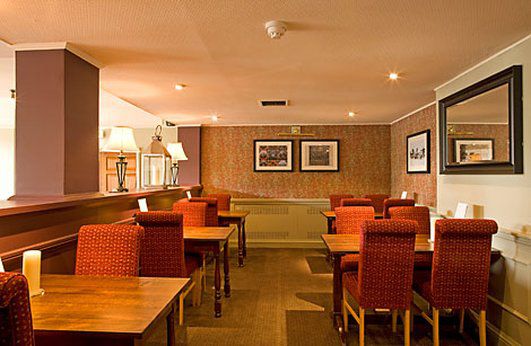 Hotel Bell By Greene King 3*